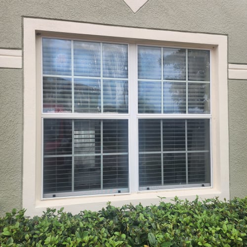 Fogged double-pane residential window in Altamonte Springs replaced with a clear insulated unit. Click to open in modal.
