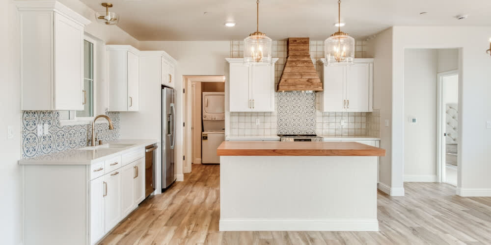 Rustic Shiplap Hood Application
