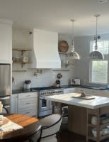 Castlewood Cascade Wood Range Hood