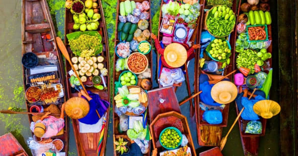 Bangkok: drijvende markt en treinmarktervaring