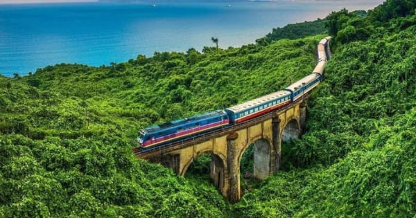 Da Nang: Keizerlijke dagtrip Hue, Hai Van Pass trein & lunch