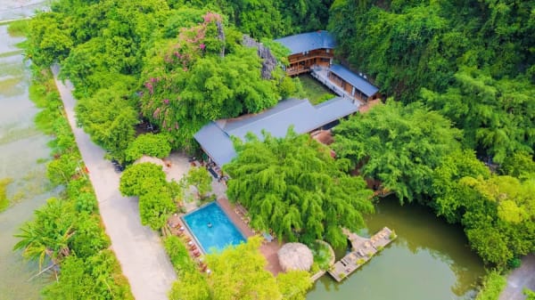 Tam Coc Central Bungalow