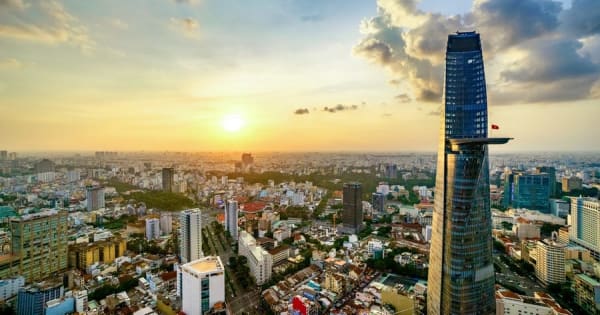 Bitexco Financial Tower: Saigon Skydeck met fast track ticket