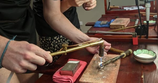 Hanoi: unieke workshop voor het maken van zilveren sieraden met 5 g zilver