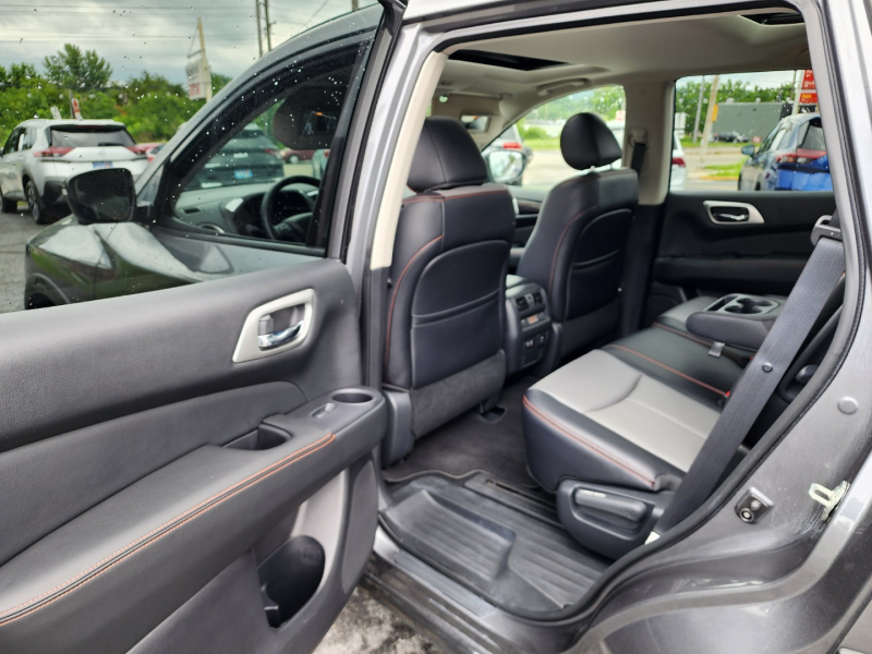 Nissan Pathfinder 2020 price $33,152