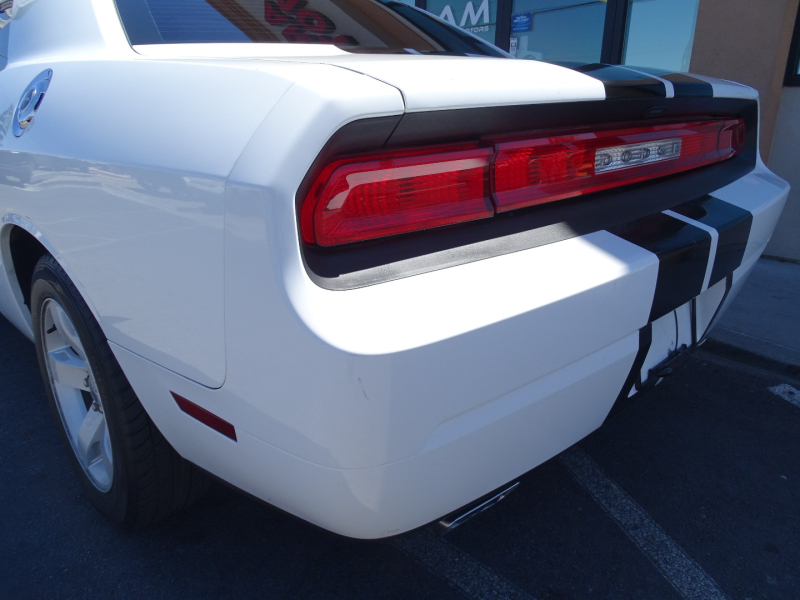 Dodge Challenger 2013 price $14,995