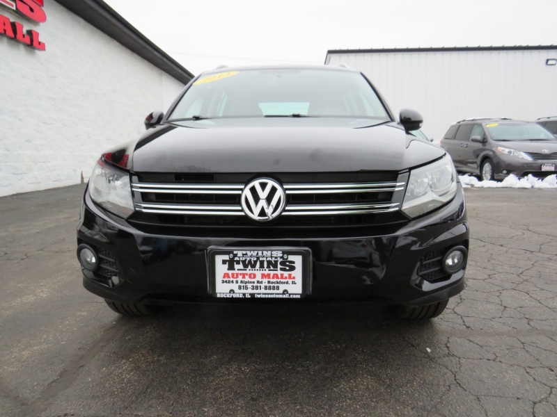 Volkswagen Tiguan 2013 price $10,500