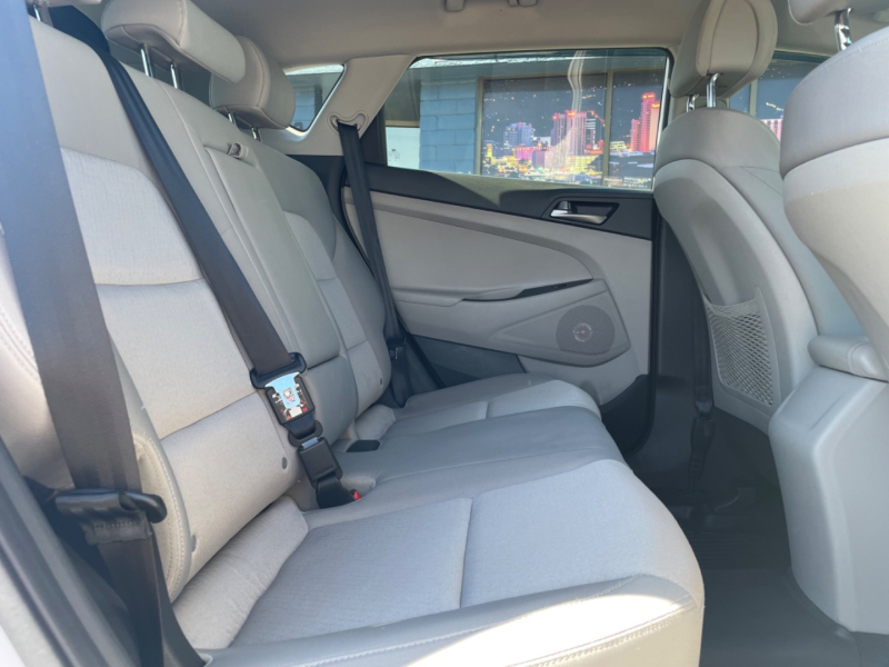 Hyundai Tucson 2018 price $17,995