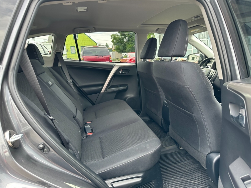 Toyota RAV4 2018 price $35,995