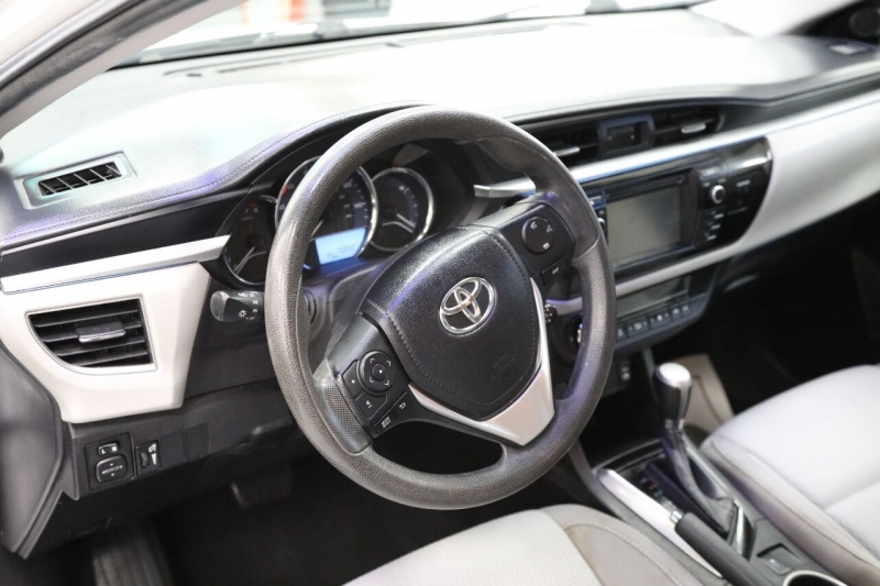 Toyota Corolla 2016 price $17,850