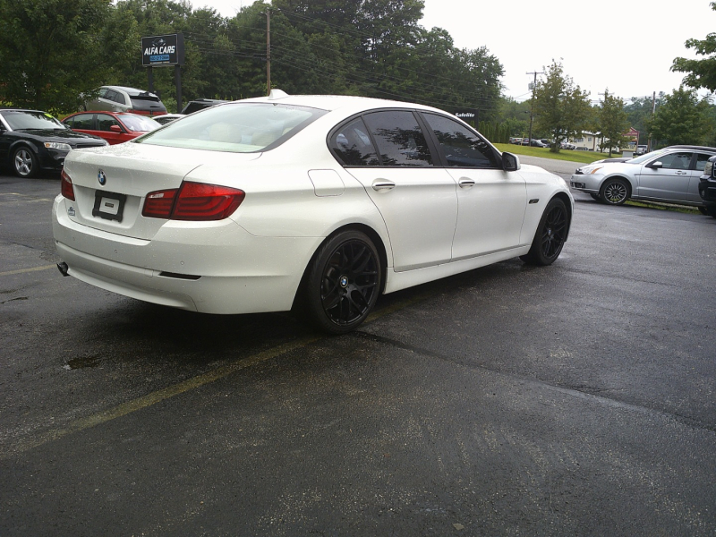 BMW 5-Series 2012 price $5,950