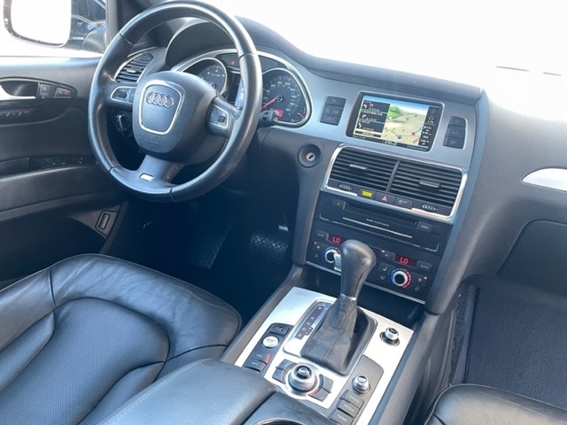Audi Q7 2011 price $14,500