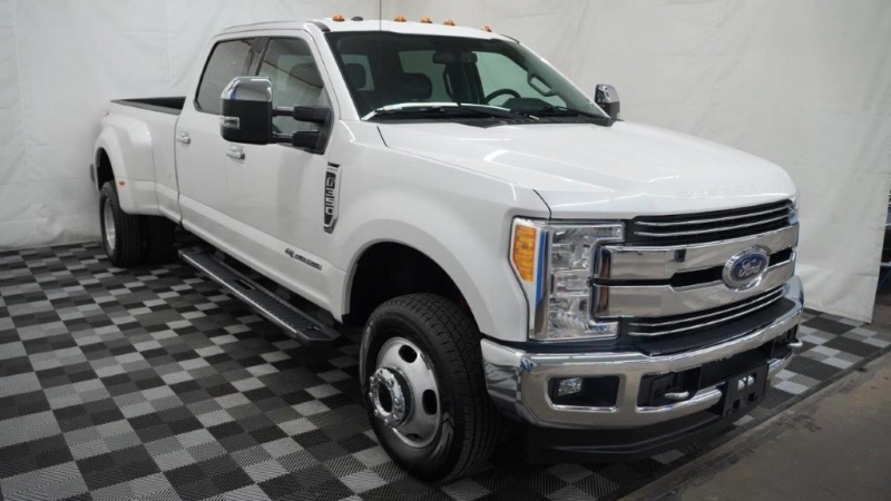 FORD F350 2017 price $60,999