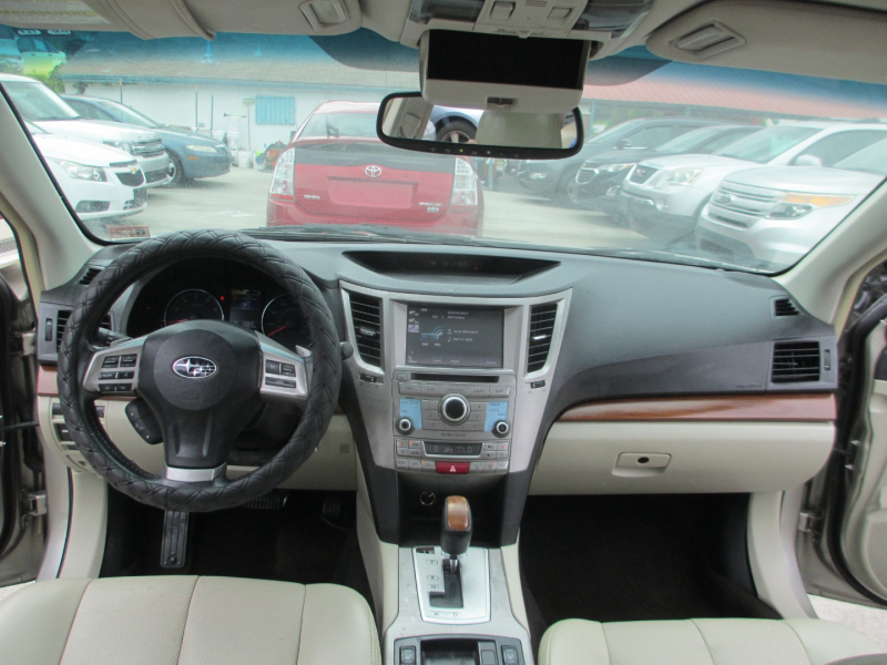 Subaru Outback 2014 price $8,900