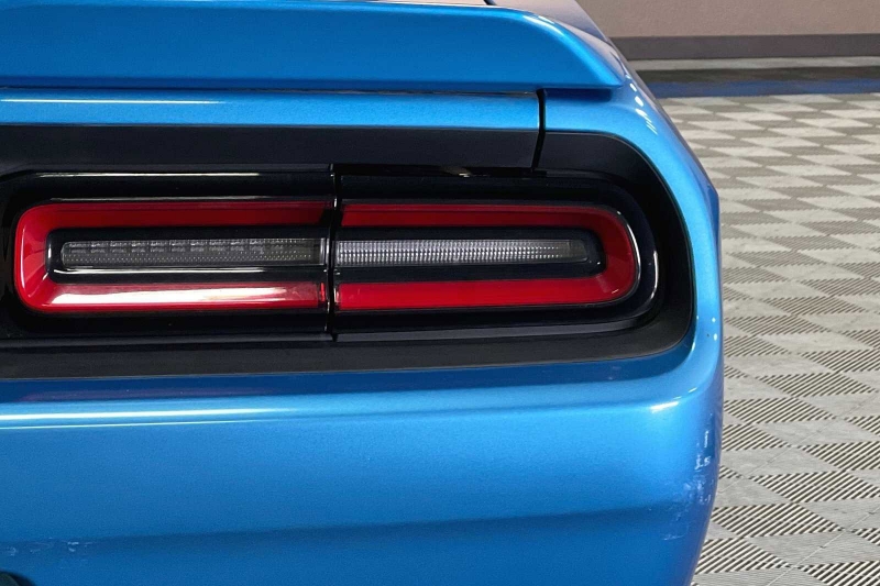 Dodge Challenger 2015 price $20,900