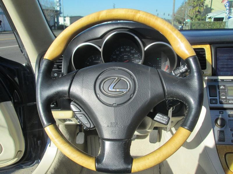 Lexus SC 430 2004 price $14,880