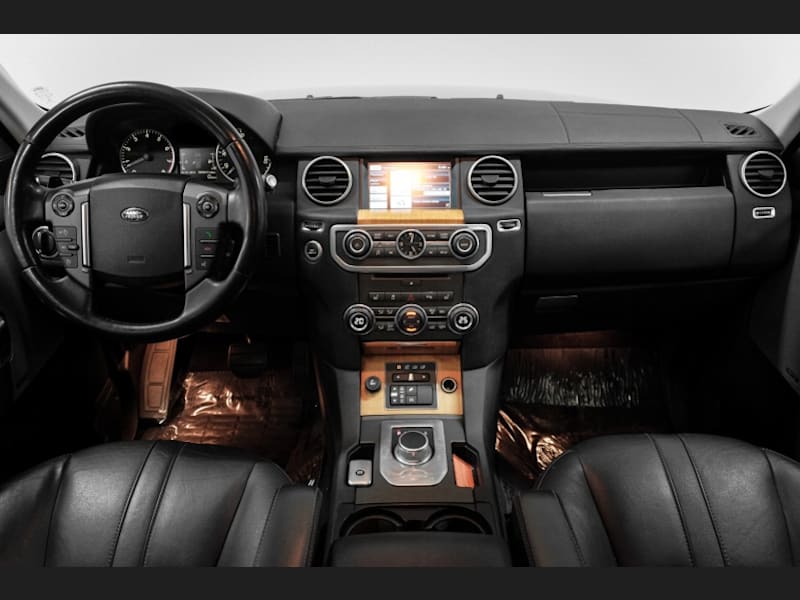 Land Rover LR4 2015 price $31,990