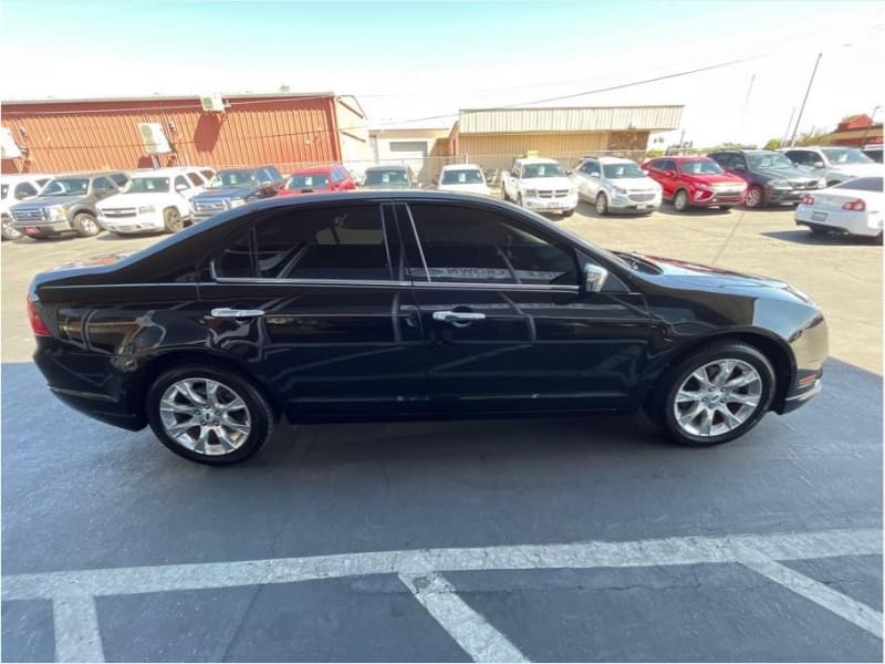 Ford Fusion 2011 price $9,995