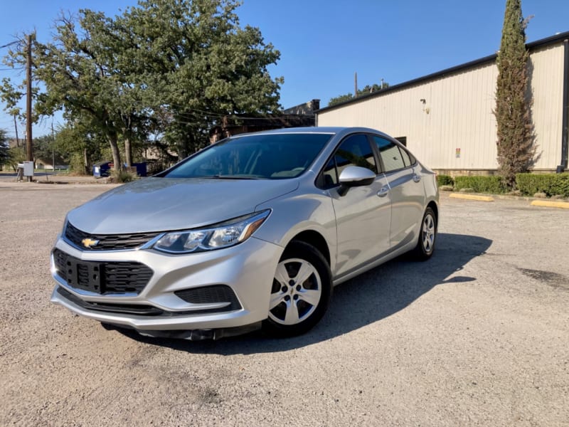 Chevrolet Cruze 2018 price $12,499