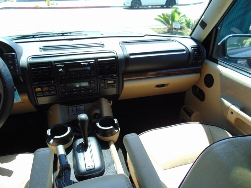 Land Rover Discovery 2004 price $13,995