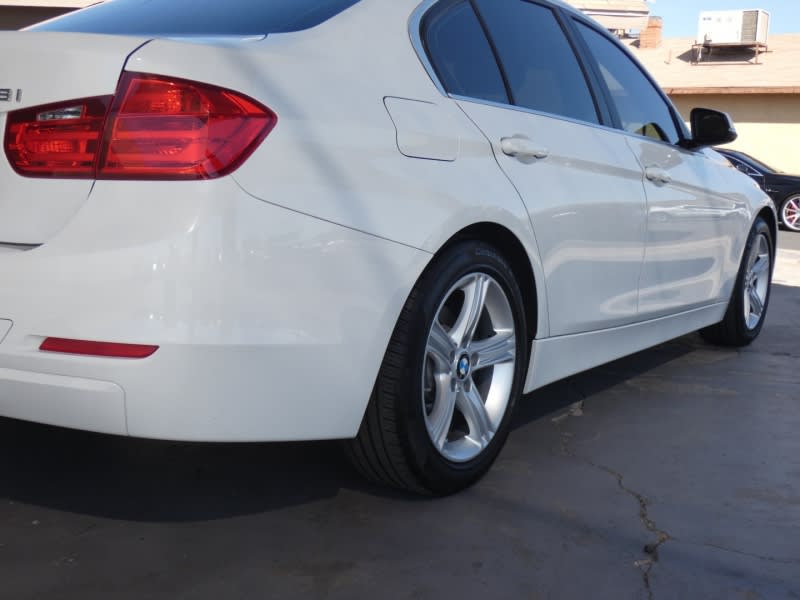 BMW 3-Series 2015 price $15,250