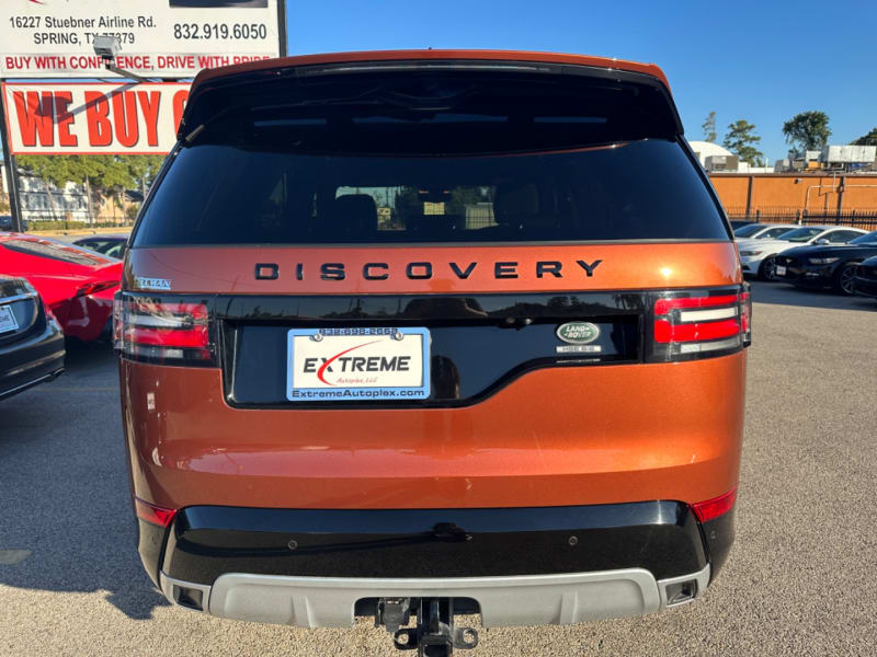 Land Rover Discovery 2018 price $29,890