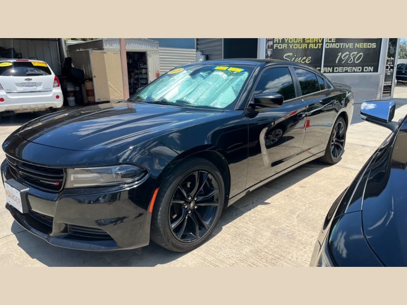 Dodge Charger 2018 price $18,950