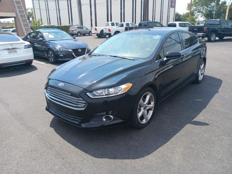 Ford Fusion 2016 price $8,995