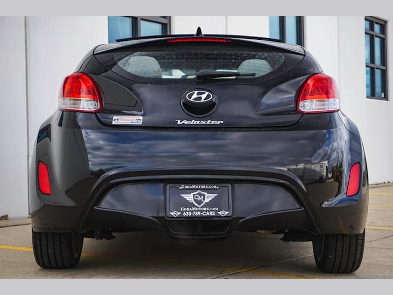 Hyundai Veloster 2013 price $7,990