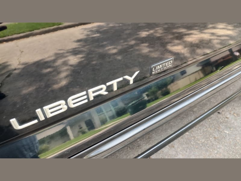 Jeep Liberty 2002 price $5,999