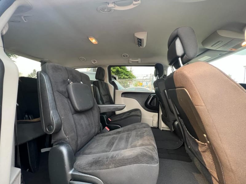 Dodge Grand Caravan 2018 price $12,888