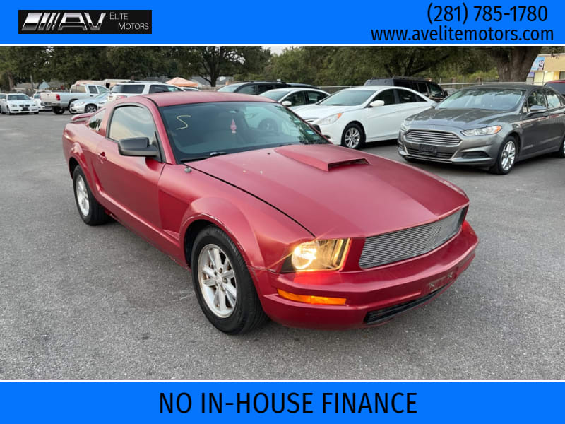Ford Mustang 2007 price $5,995