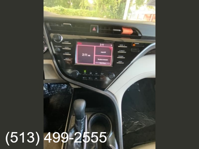 Toyota Camry 2018 price $18,900