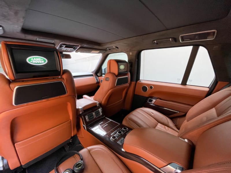 Land Rover Range Rover 2015 price $28,999