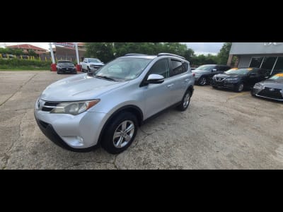 2015 Toyota RAV4 FWD 4dr XLE