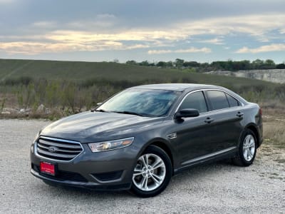 2018 Ford Taurus SE FWD