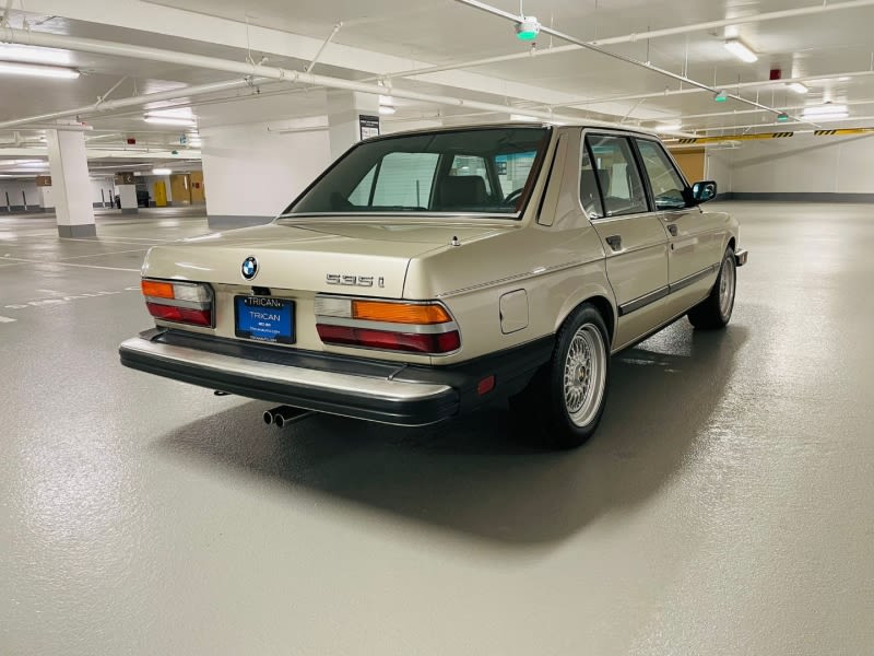 BMW 535i 1985 price $27,000