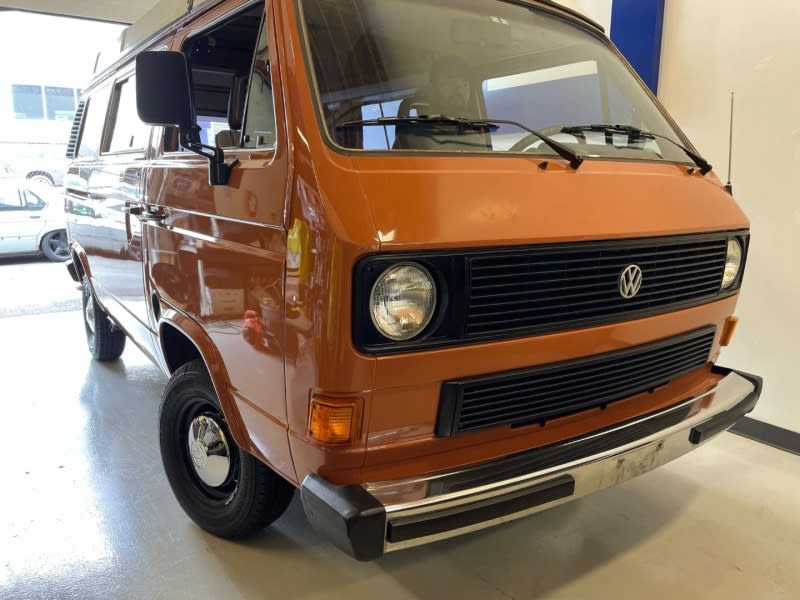 Volkswagen Vanagon/Campmobile 1984 price $32,000