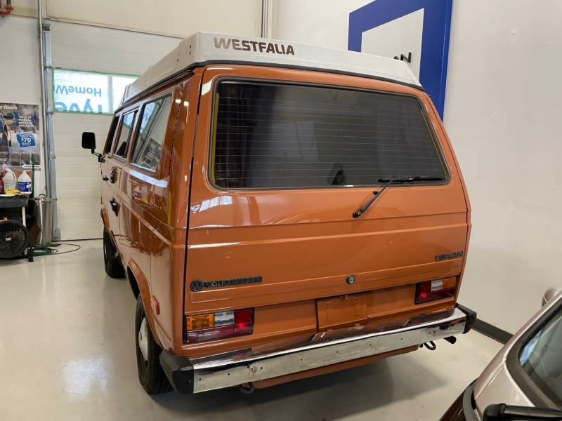 Volkswagen Vanagon/Campmobile 1984 price $32,000