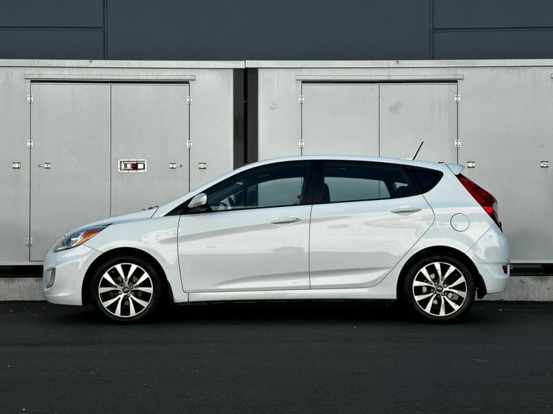 Hyundai Accent 2015 price $8,900