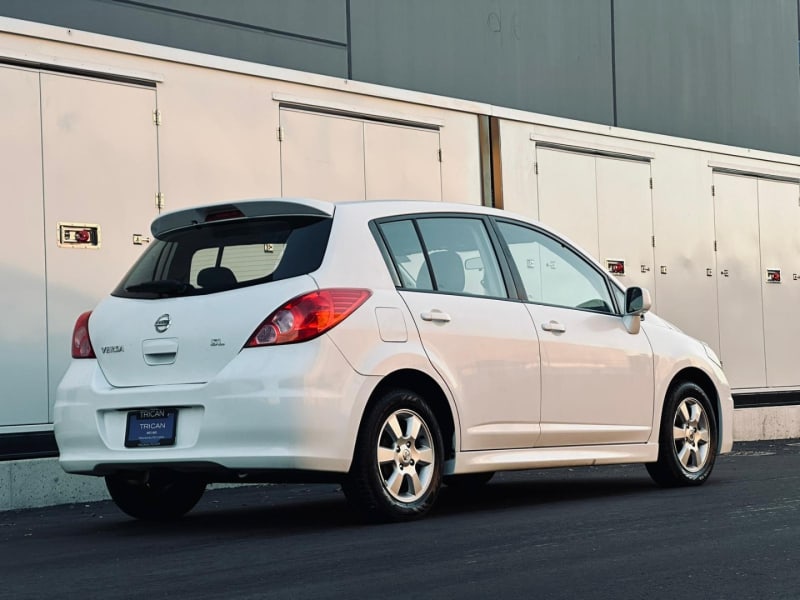 Nissan Versa 2009 price $8,500