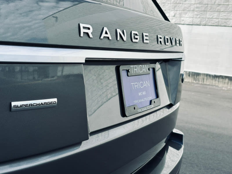 Land Rover Range Rover 2014 price $32,000