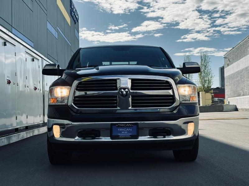 RAM 1500 2015 price $18,500