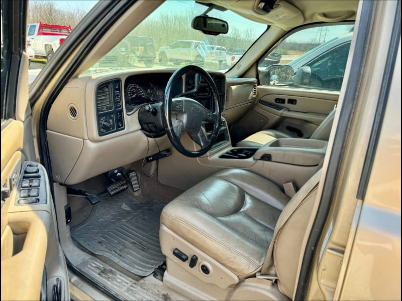 Chevrolet Silverado 2500HD 2005 price $10,000