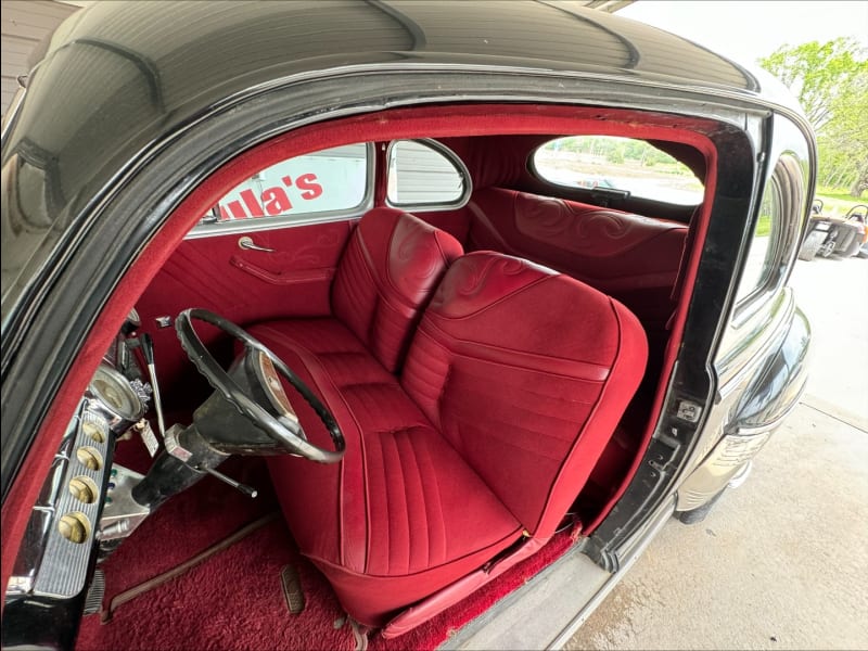 Ford Super DeLuxe 1948 price $15,500