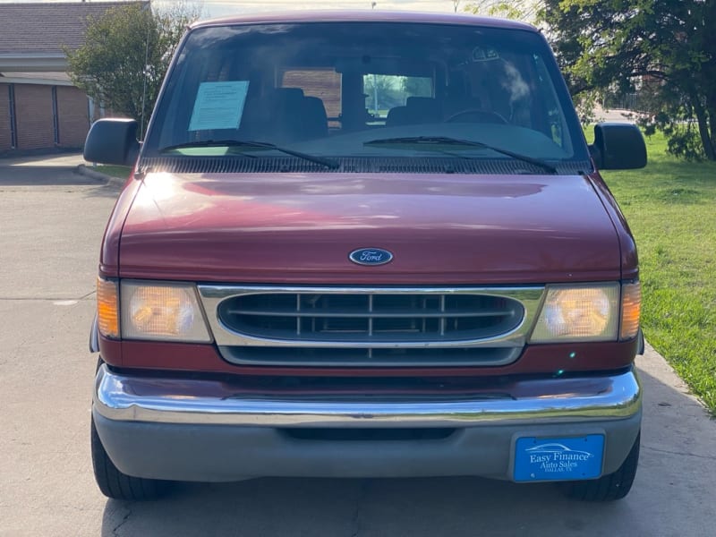 FORD ECONOLINE 2000 price $9,795