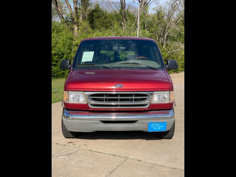 FORD ECONOLINE 2000 price $10,495