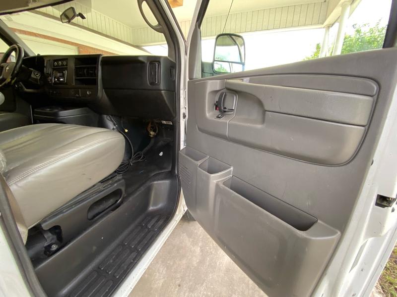 CHEVROLET EXPRESS G2500 2015 price $10,995