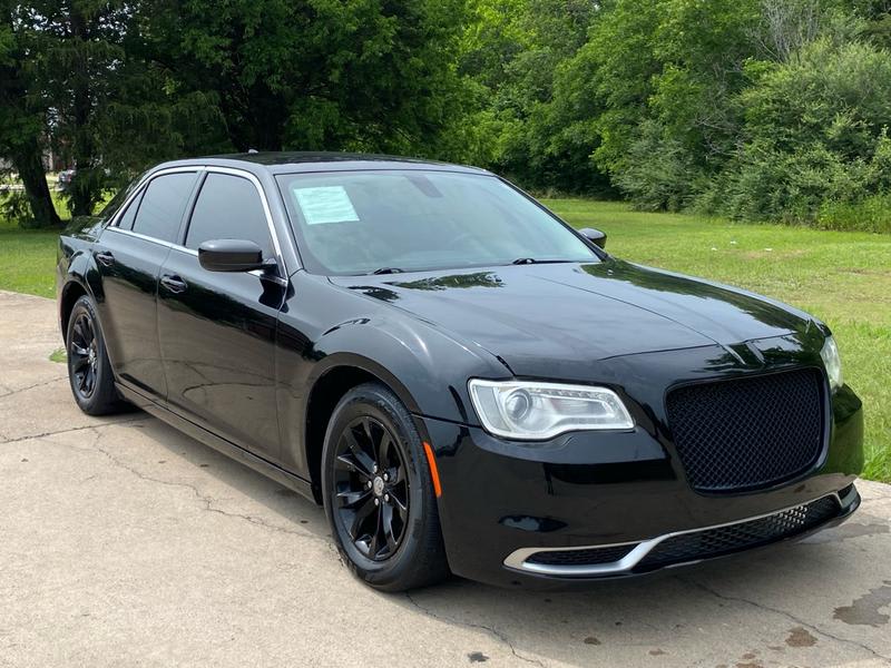 CHRYSLER 300 LIMITED 2016 price $6,995