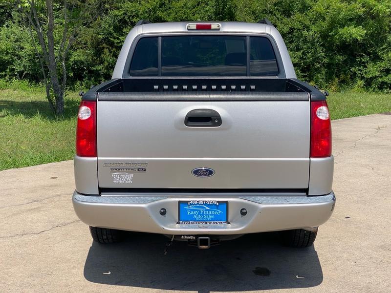 FORD EXPLORER SPORT 2004 price $7,995